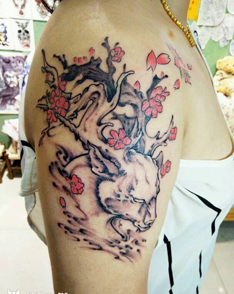 鹿（禄）纹身图片