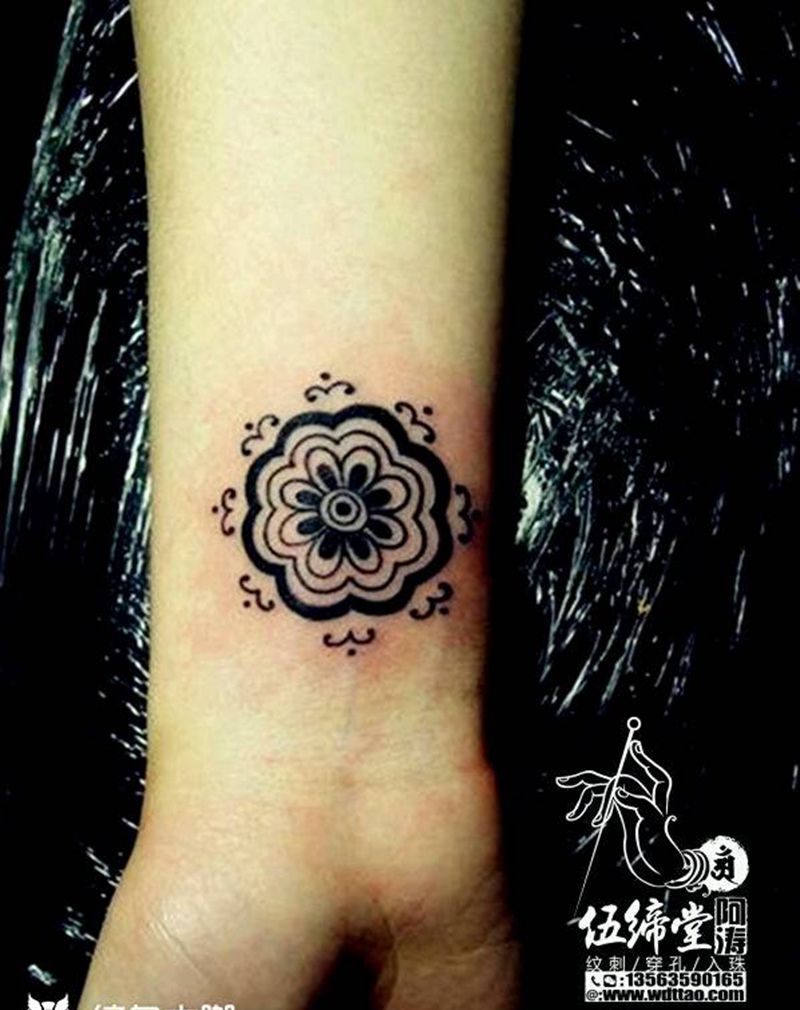 图腾纹身图片_手臂纹身图案