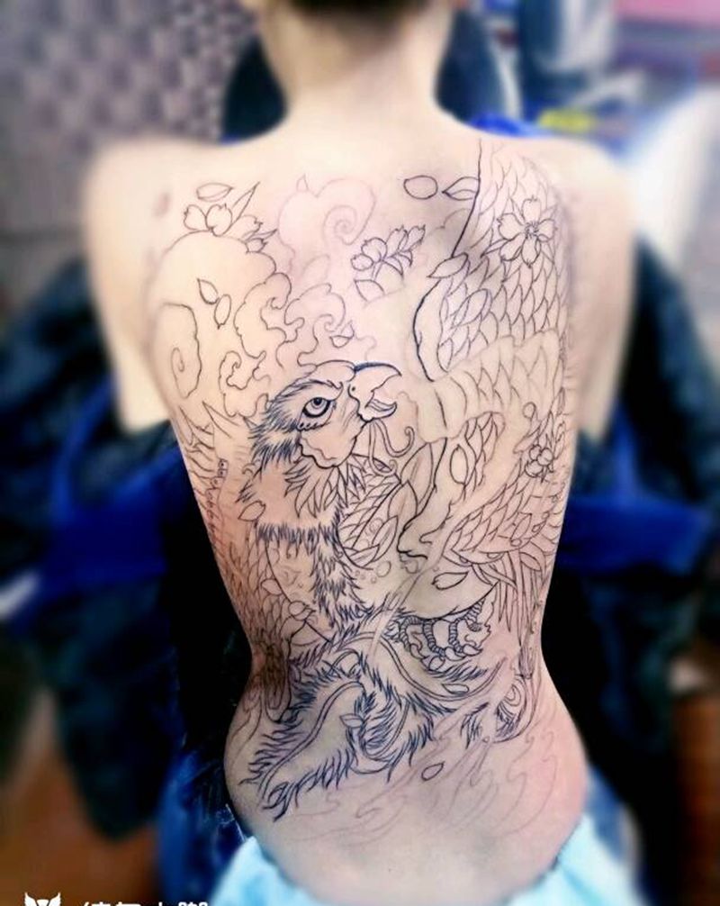 凤凰涅槃纹身图片