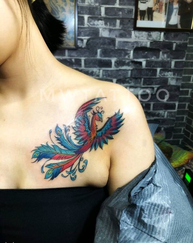 凤凰纹身图片_胸部Old School纹身图案