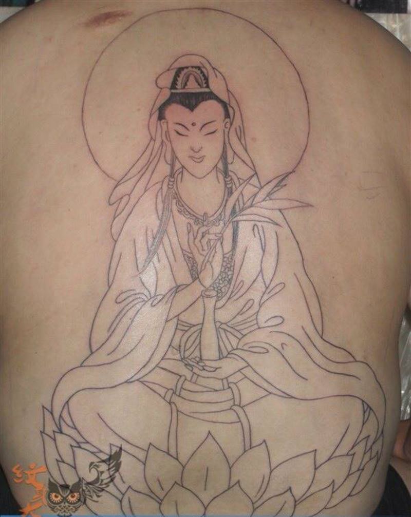 观音未完纹身图片_人物传统背部插画纹身图案