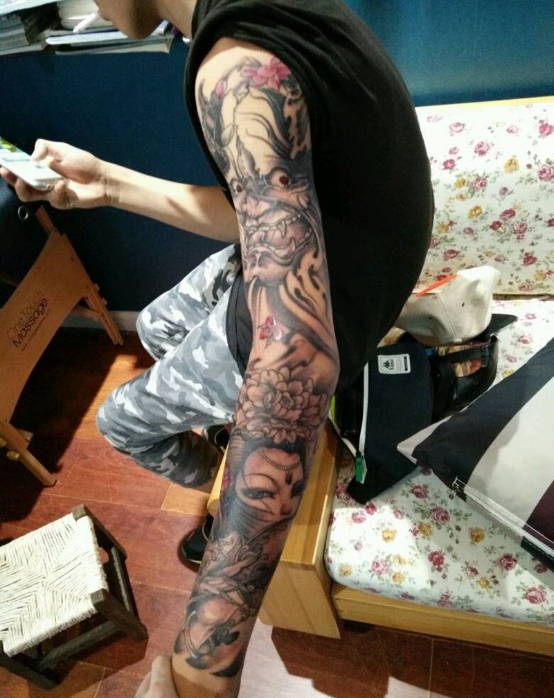 般若 艺妓 花臂纹身图片
