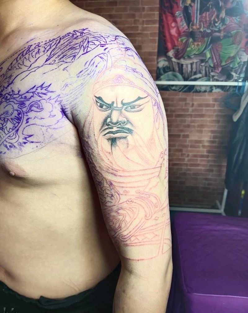 过肩龙大臂关公纹身图片_胸部手臂新传统纹身图案