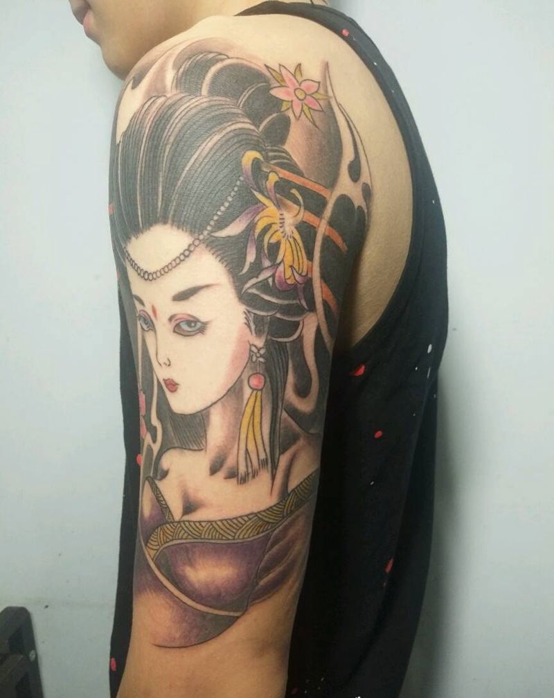 大臂艺妓纹身图片