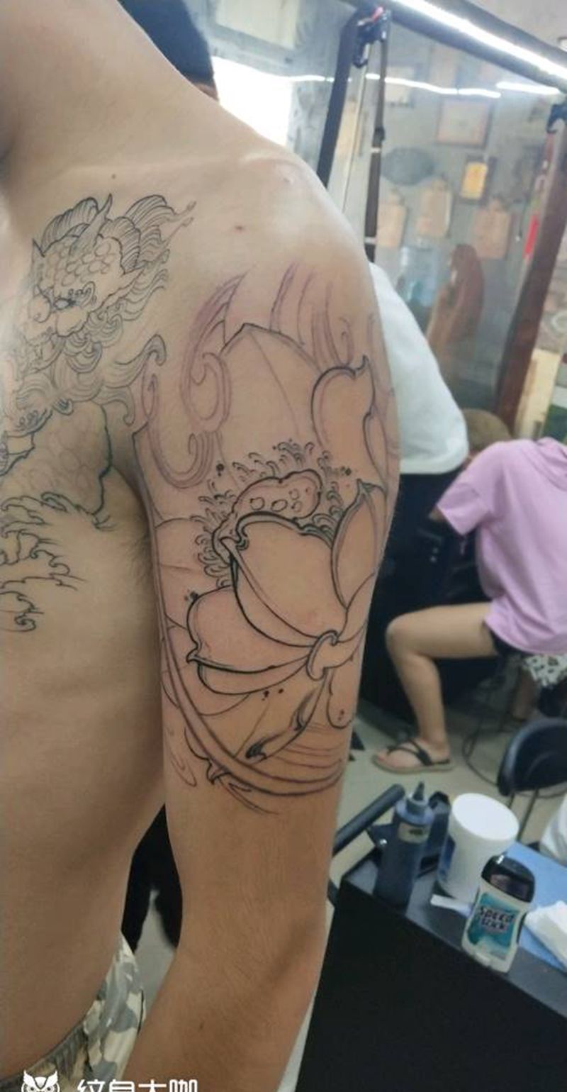 半甲未完成纹身图片