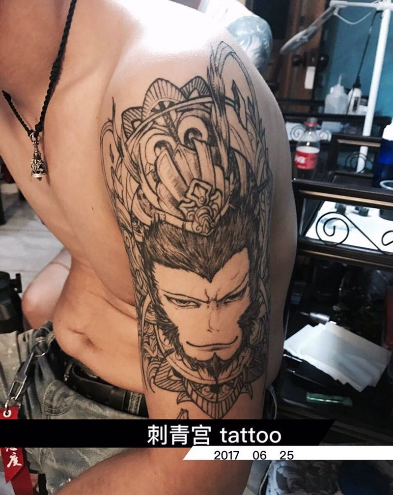 大臂猴子纹身图片
