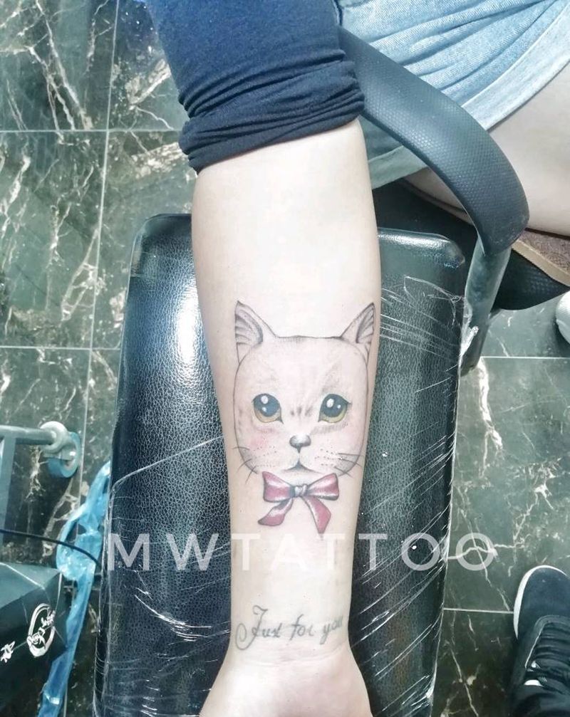 猫纹身图片_手臂手部纹身图案