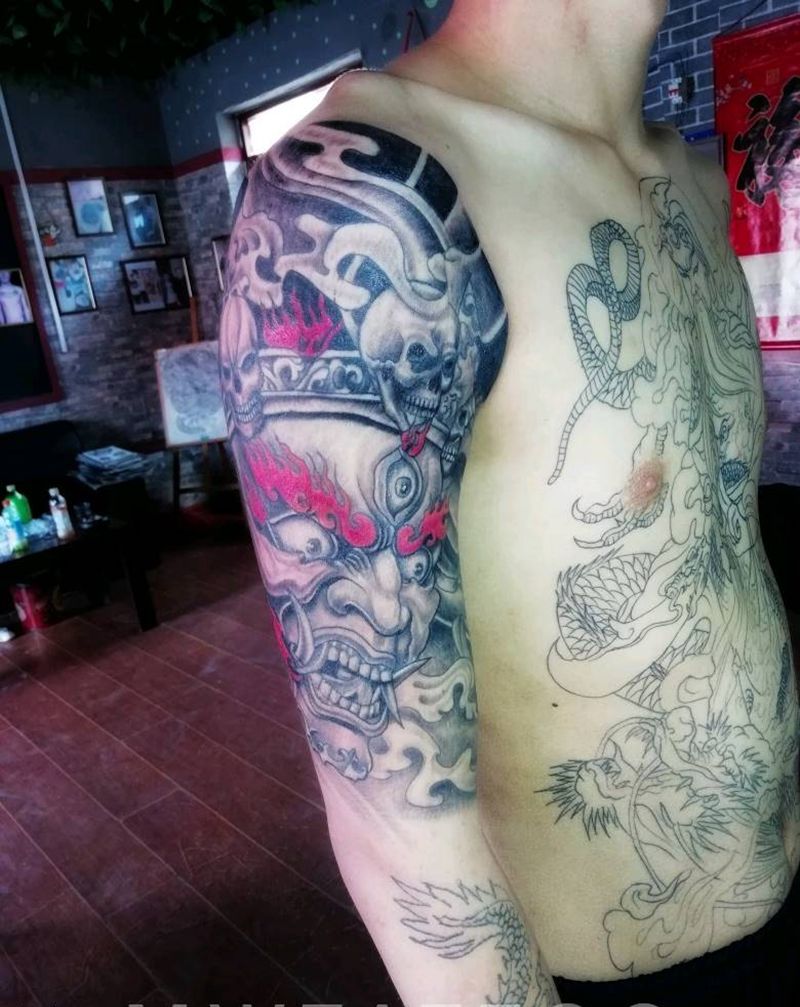 大黑天纹身图片_手臂肩部老传统新传统纹身图案