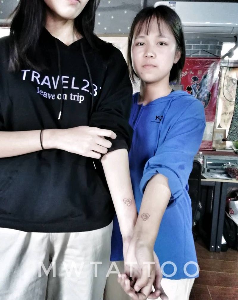 情义无价纹身图片