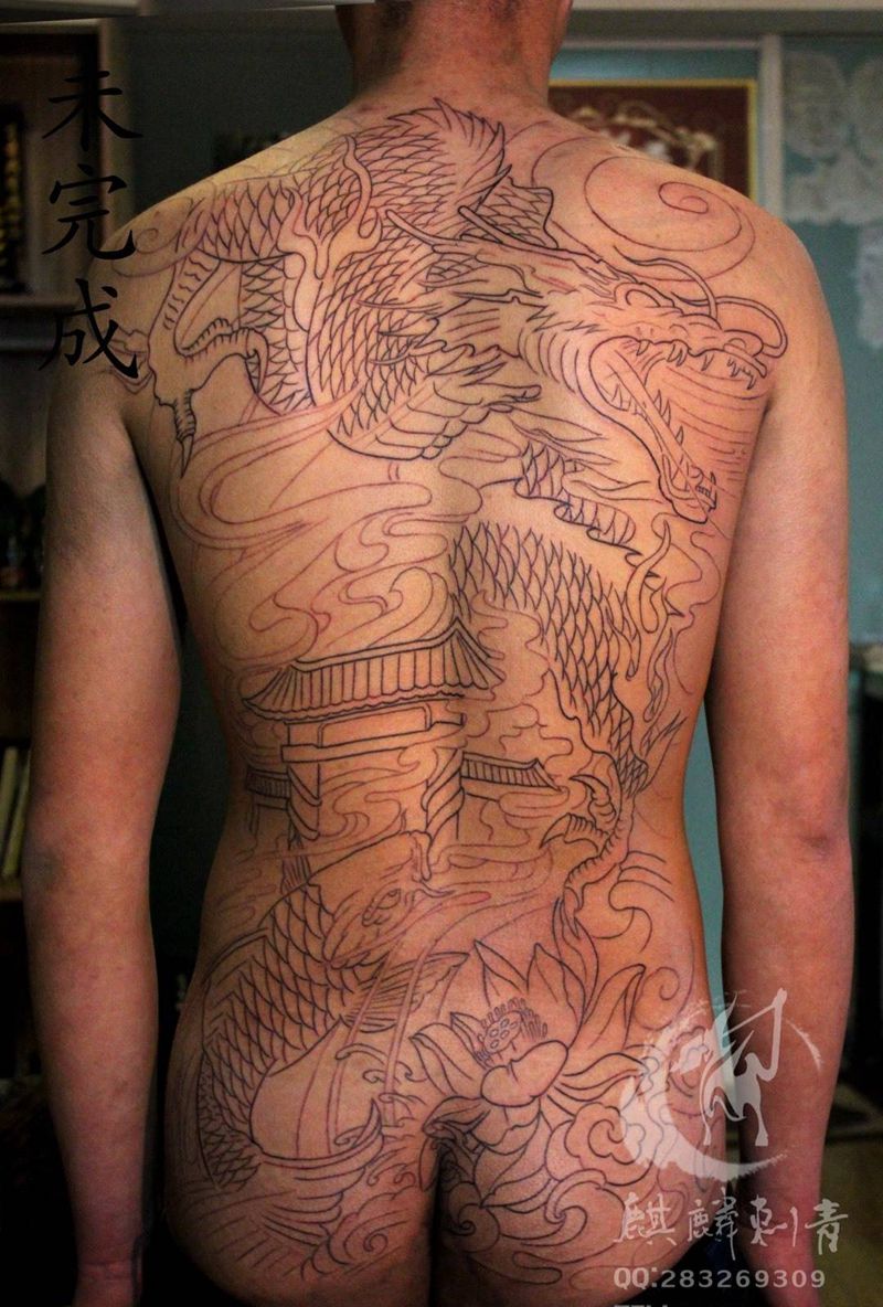 恢复好上色。纹身图片_背部传统动物静物宗教纹身图案