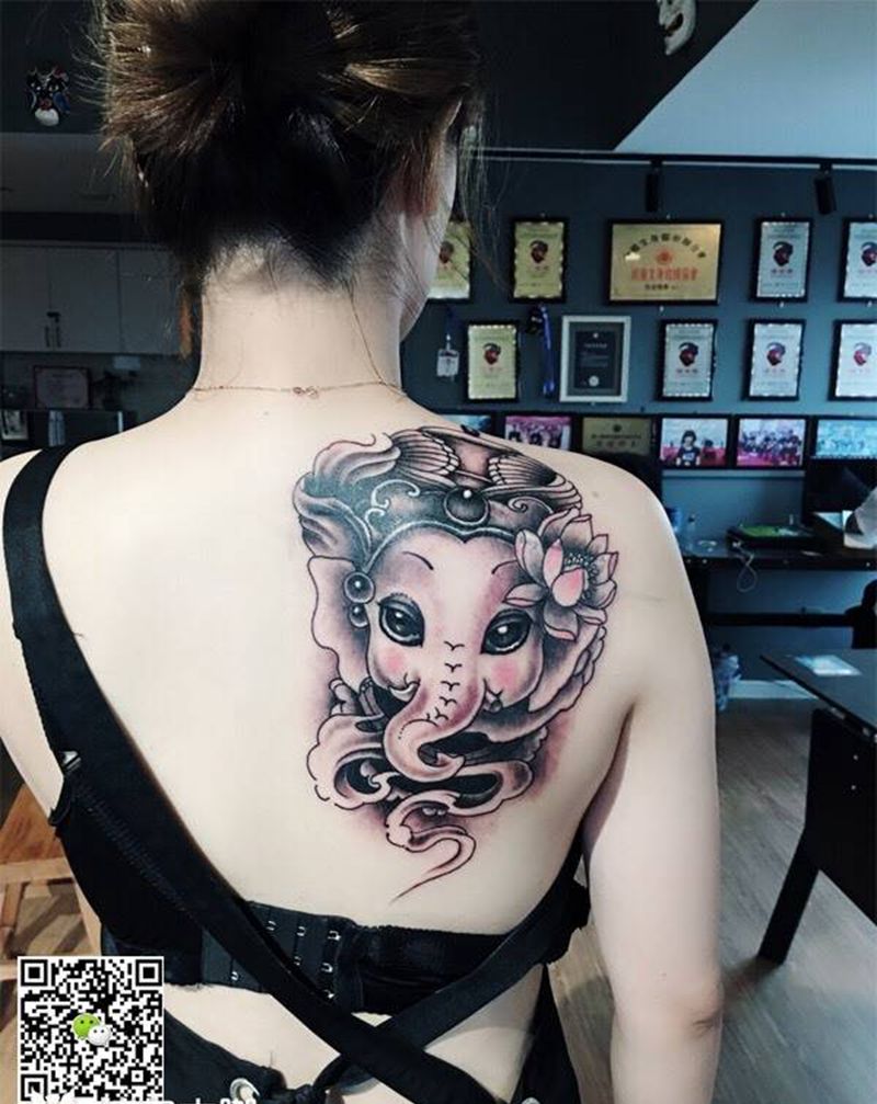 招财象纹身图片_成品背部传统动物郑州人体穿孔纹身图案