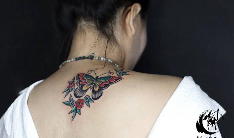 old school 蝴蝶纹身图片