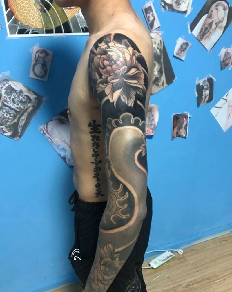 传统花臂纹身图片