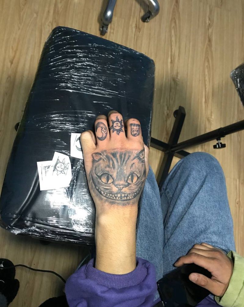 喵星人纹身图片