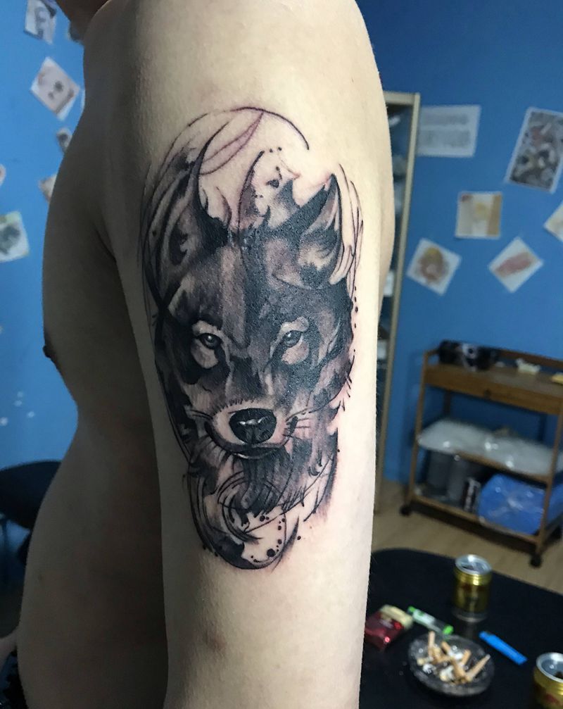 小狼纹身图片_手臂纹身图案