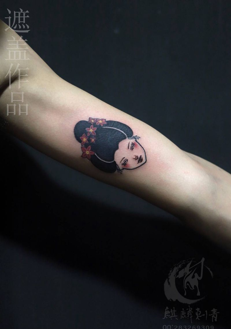 小姑娘纹身图片_成品手臂清新人物遮盖卡通彩色纹身图案