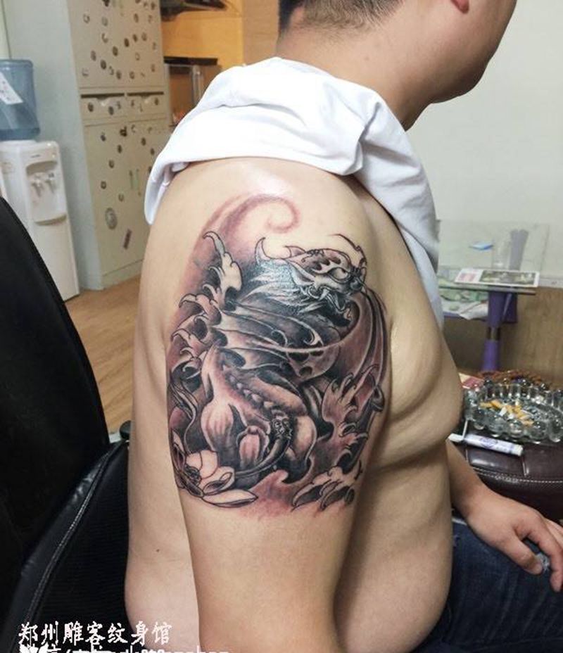 貔貅纹身图片_成品手臂传统动物郑州纹身图案