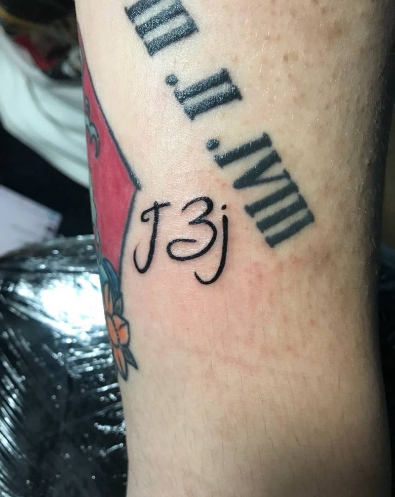 字母纹身图片
