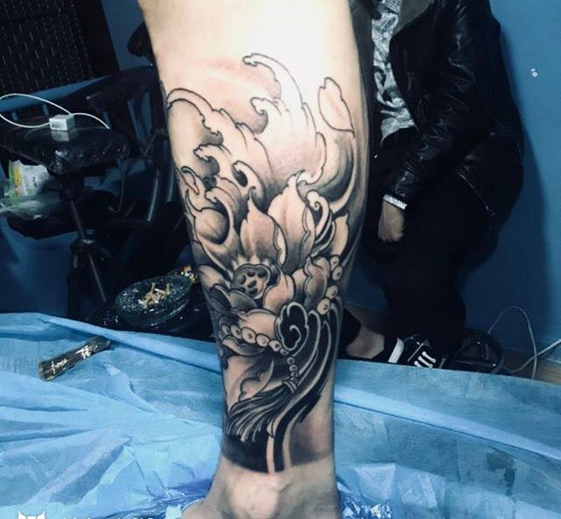 象神包小腿未完成纹身图片