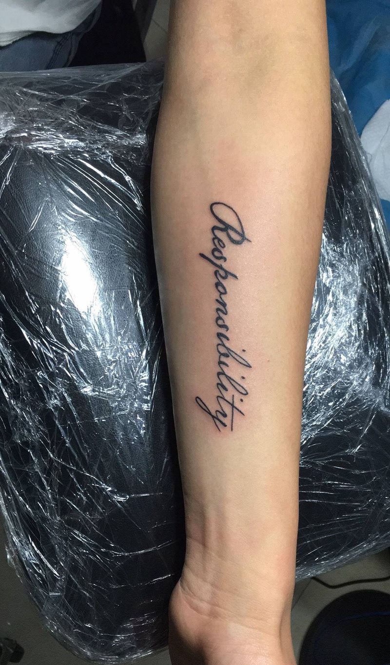 花体英文纹身图片