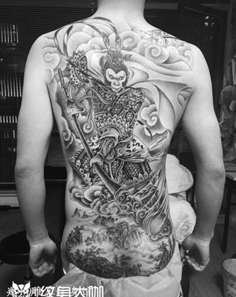 斗战胜佛纹身图片_成品背部传统人物郑州纹身图案