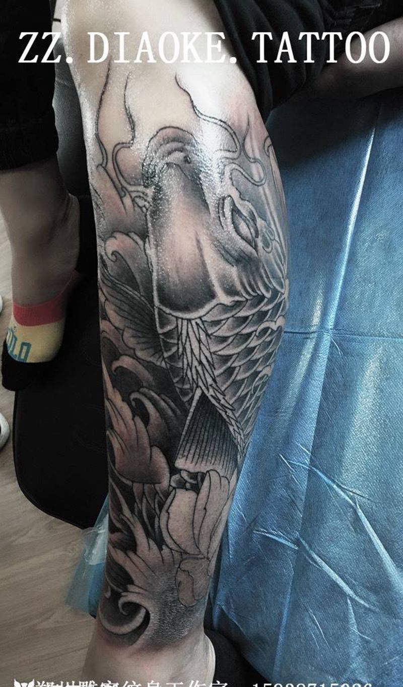 包小腿纹身图片_成品腿部传统动物郑州人体穿孔纹身图案