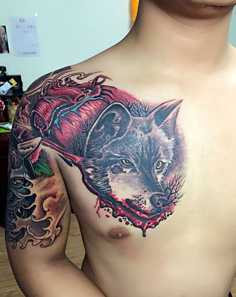 狼纹身图片_成品胸部欧美动物郑州纹身图案