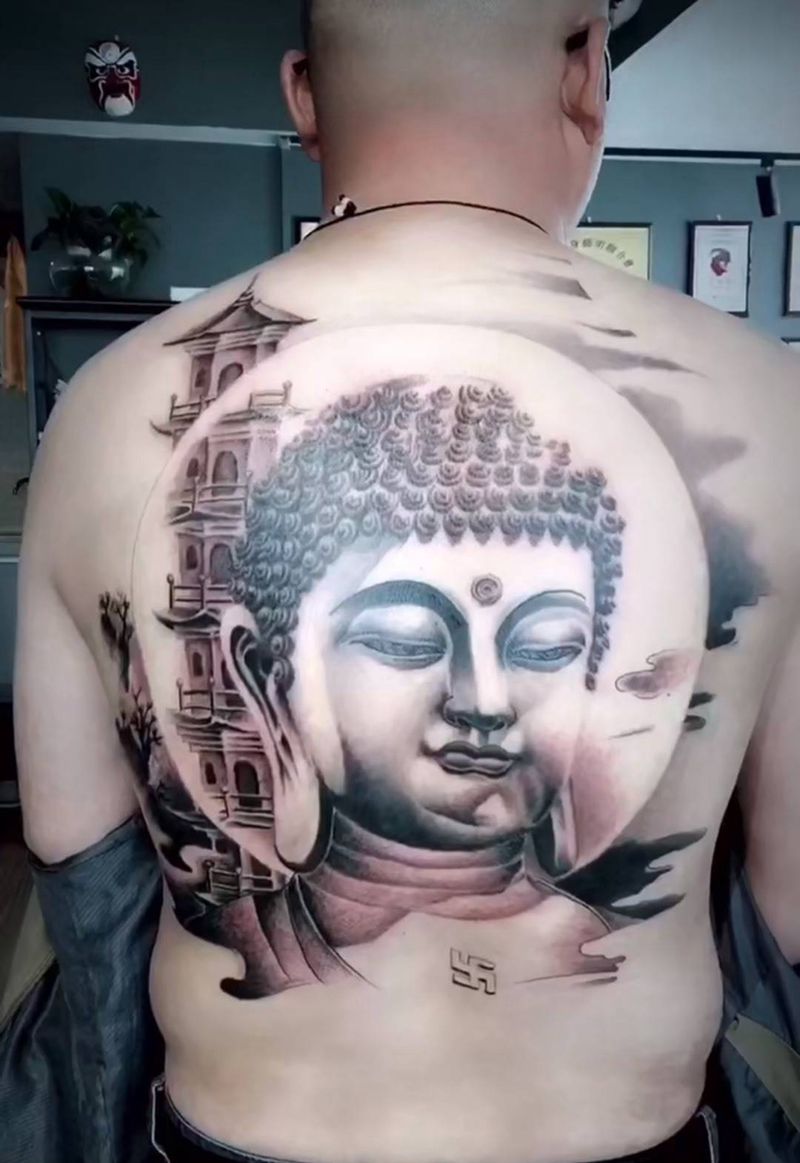 满背佛像纹身图片_成品背部传统人物纹身图案