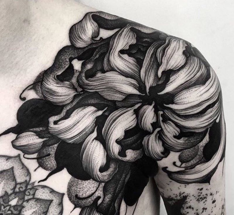 深度黑纹身图片_植物静物动物欧美成品腹部胸部肩部手臂纹身图案