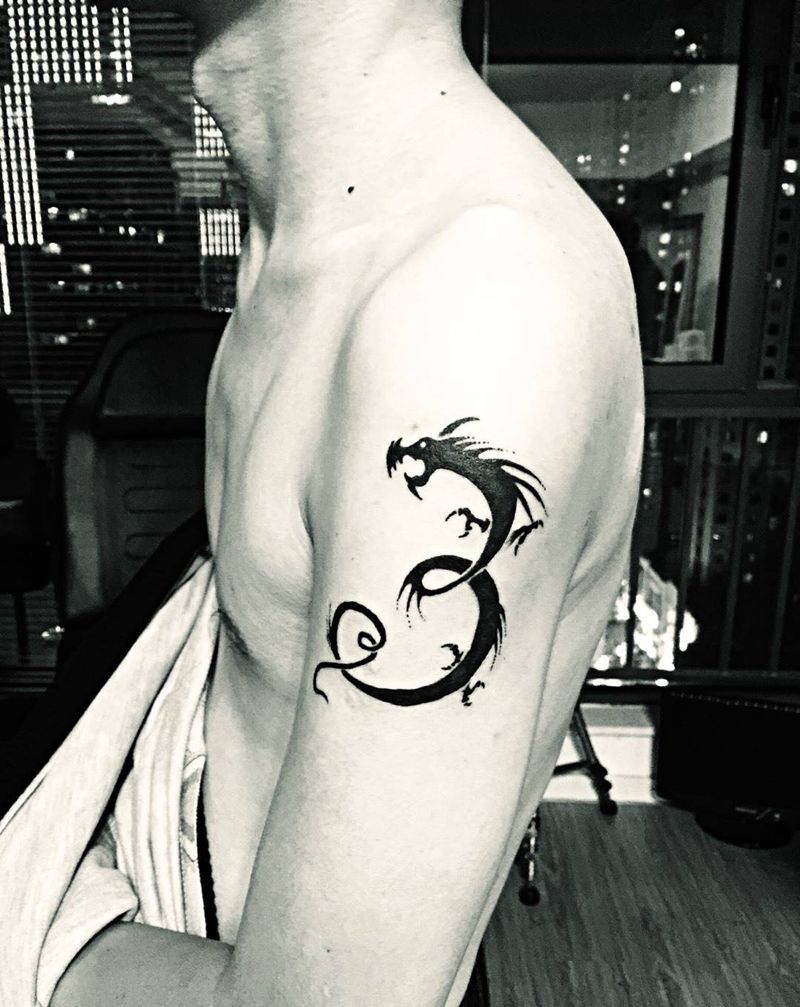 数学家纹身图片_成品手臂传统动物郑州培训纹身图案