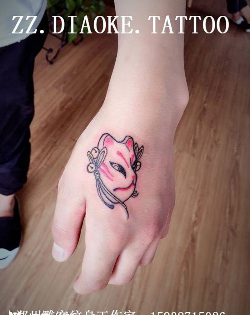 狐狸面具纹身图片_成品手部传统动物郑州人体穿孔纹身图案