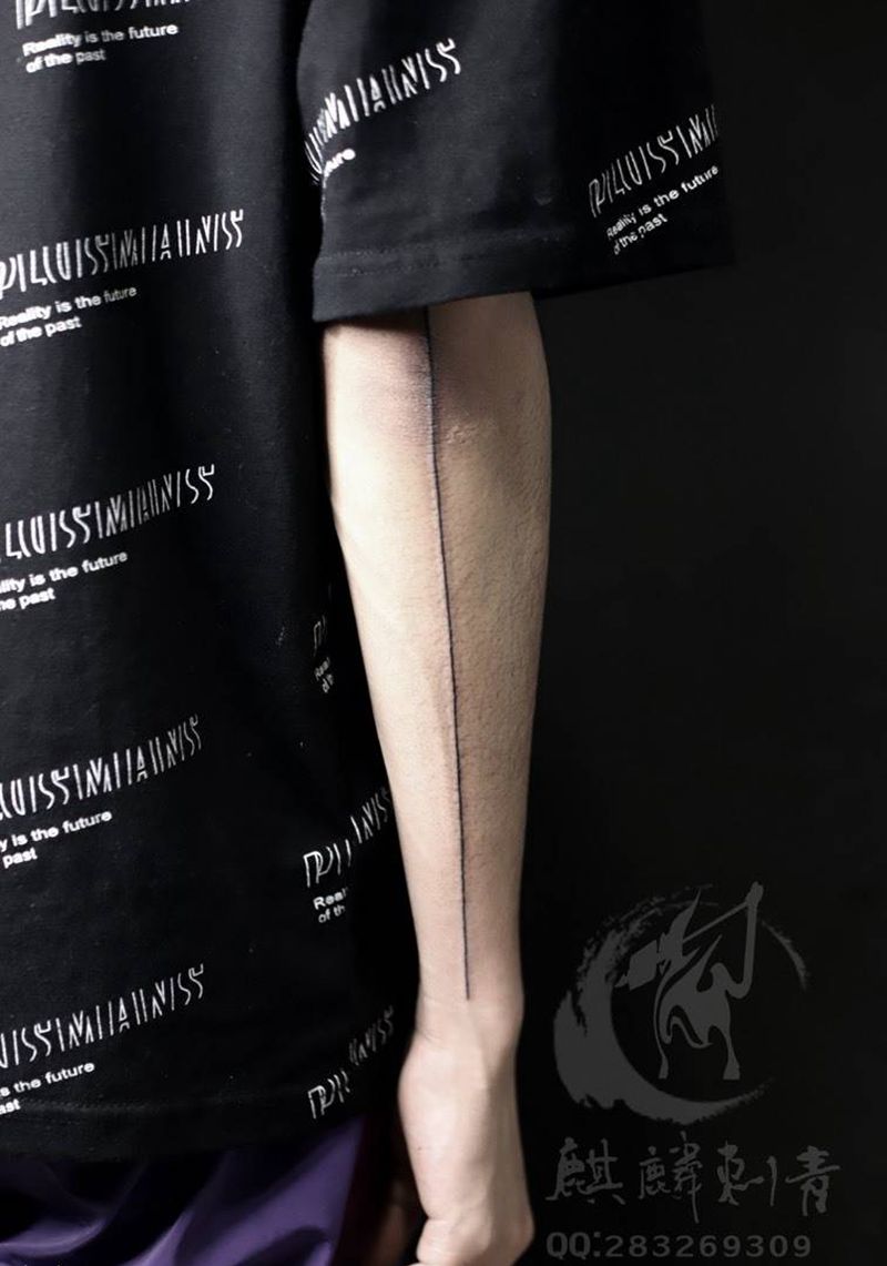 极简主义纹身图片_成品手臂清新几何简约线条纹身图案