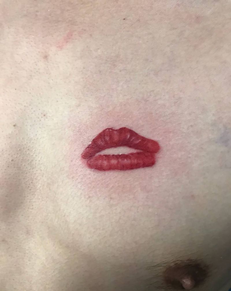 唇印纹身图片