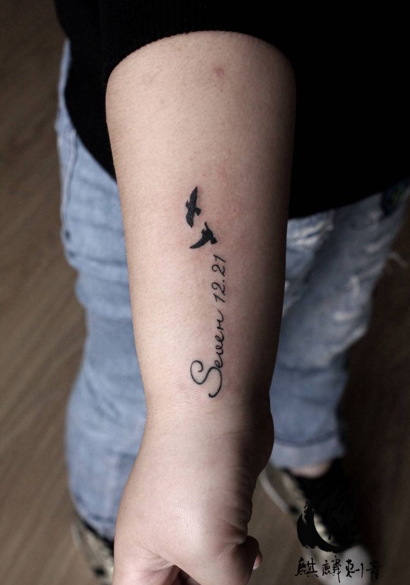 英文字母纹身图片_成品清新字符手臂纹身图案