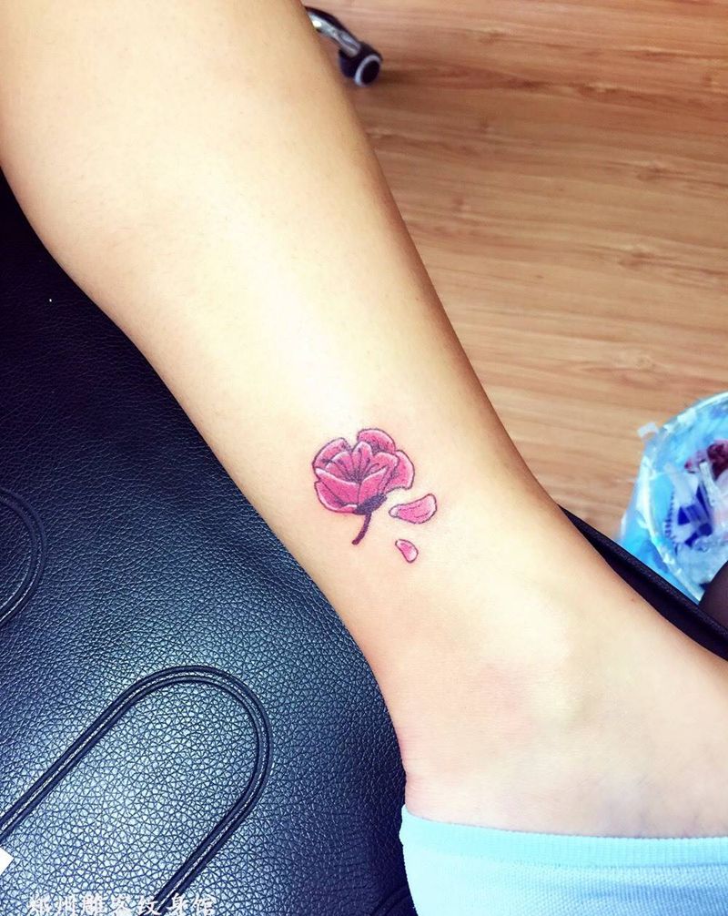 女士小清新纹身图片_成品脚部传统植物郑州纹身图案