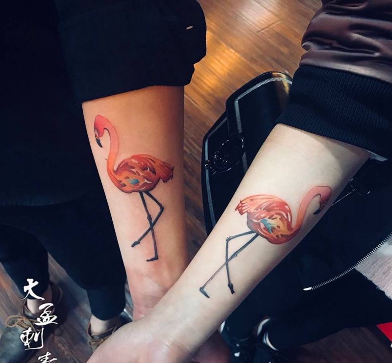 情侣火烈鸟纹身图片_成品原创清新手臂纹身图案