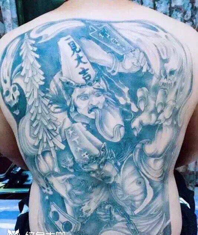恢复一年效果图纹身图片_成品背部传统人物鬼神纹身图案