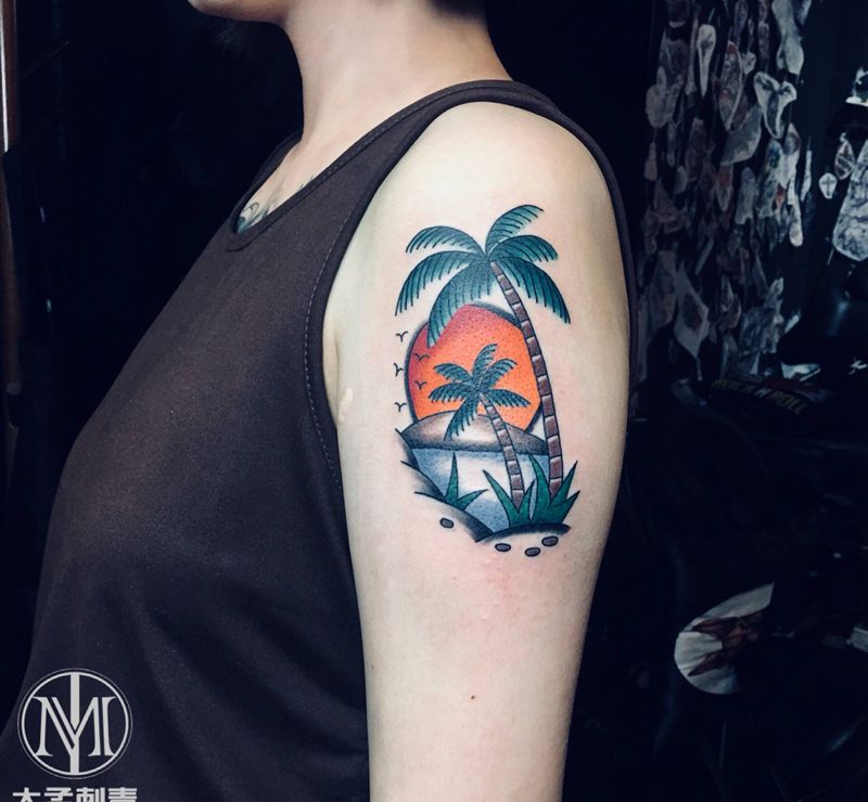 椰树纹身图片_手臂Old School纹身图案