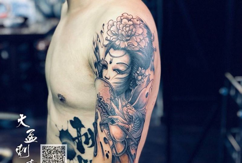 大臂艺妓纹身图片_成品传统原创手臂纹身图案