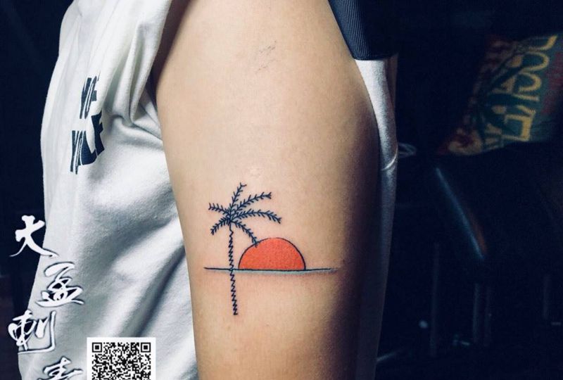 椰树纹身图片_手臂纹身图案