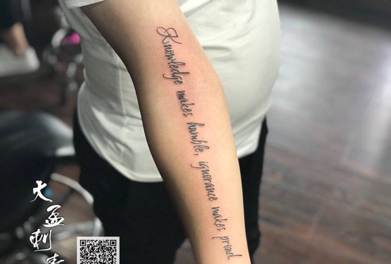 手臂字母纹身图片_成品原创纹身图案
