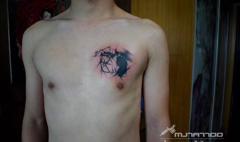 脚印遮盖纹身图片