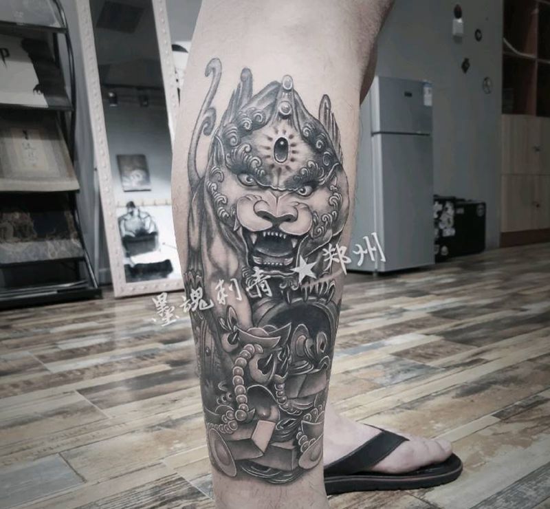 唐狮纹身图片_新传统纹身图案