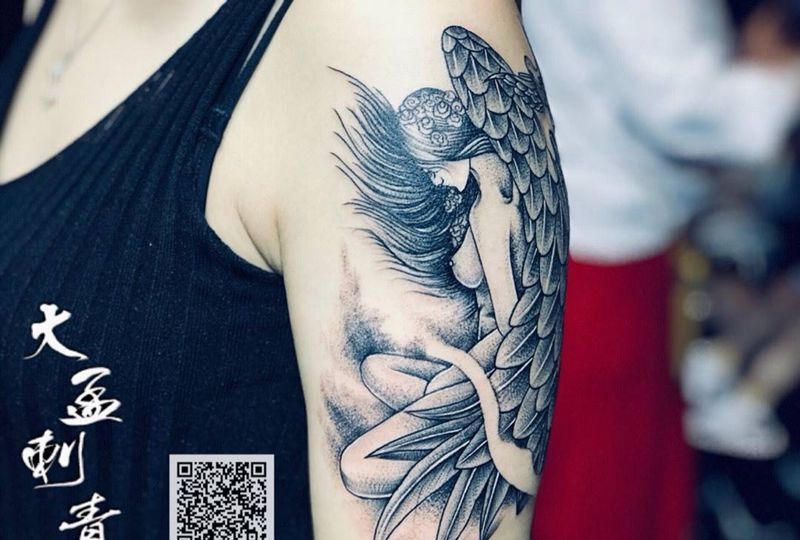 天使纹身图片_手臂纹身图案