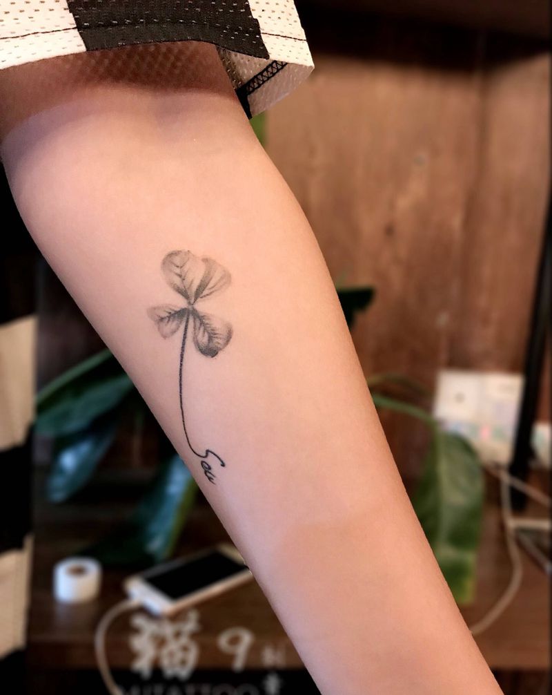 四叶草纹身图片