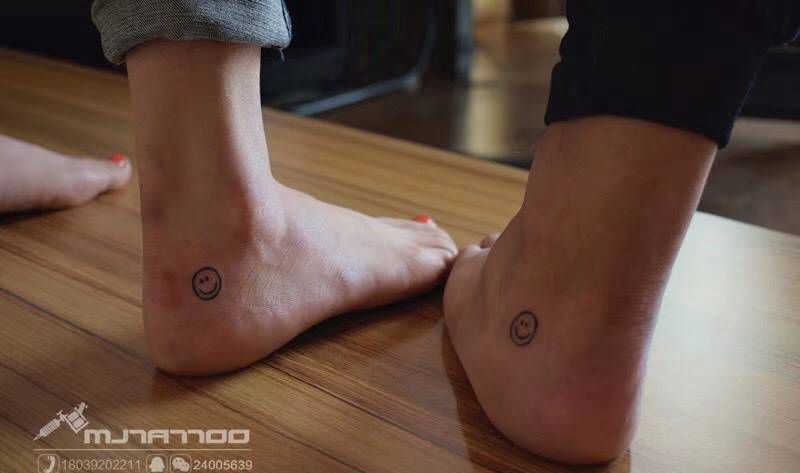 笑脸纹身图片