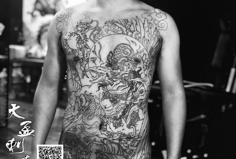 大鹏线条完工未完待续纹身图片_成品原创传统纹身图案