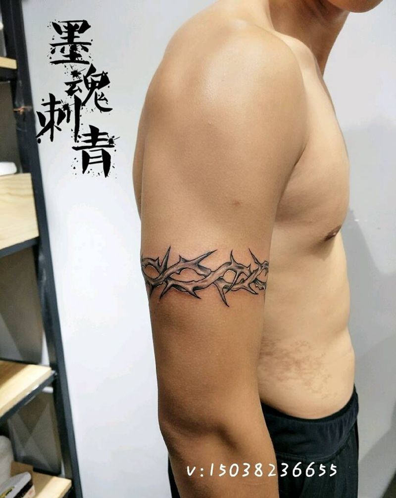 臂环纹身图片
