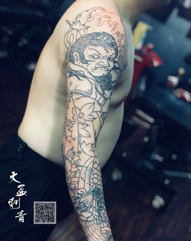 不动明王鲤鱼花臂纹身图片_成品手臂传统原创纹身图案