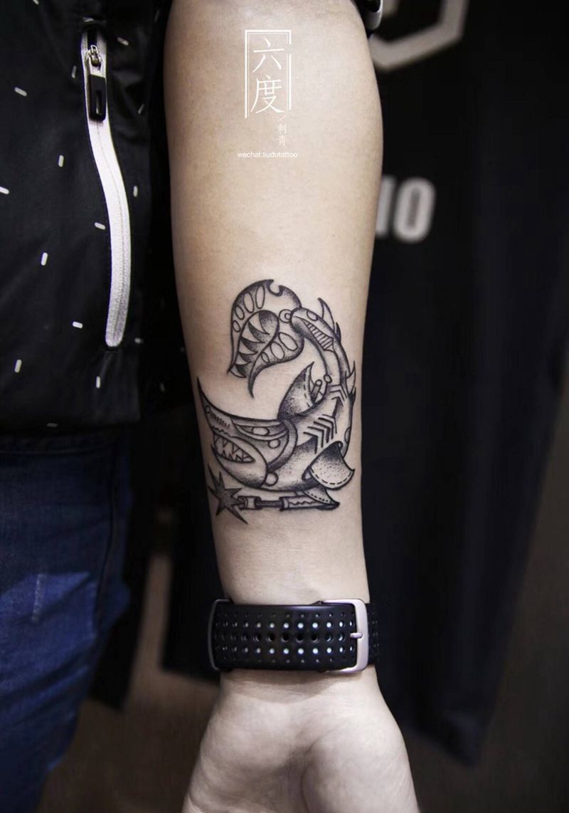 小臂疤痕遮盖 鲨鱼纹身图片_成品手臂欧美动物纹身图案